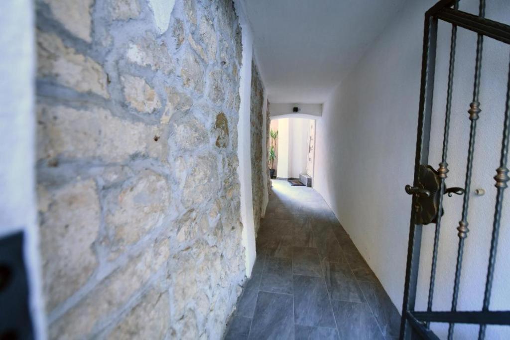 Apartment Lavanda Сини Екстериор снимка