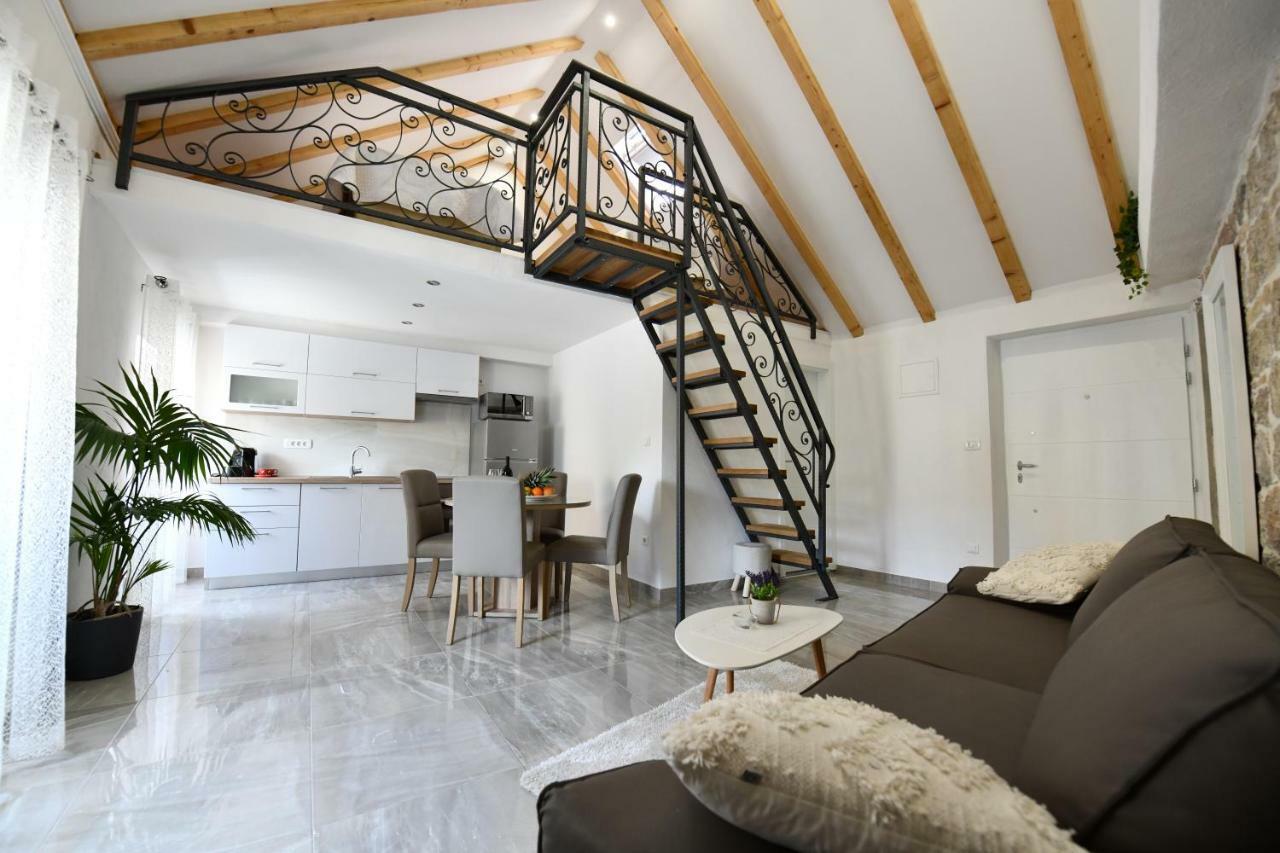 Apartment Lavanda Сини Екстериор снимка
